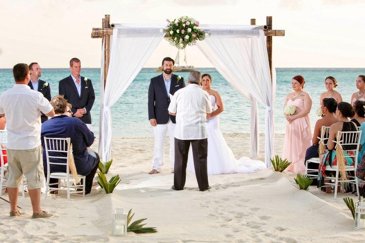 Aruba Destination Wedding | Aruba Beach Brides 