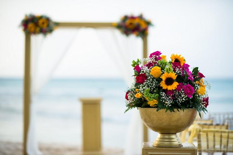 Aruba Destination Wedding | Beach Brides