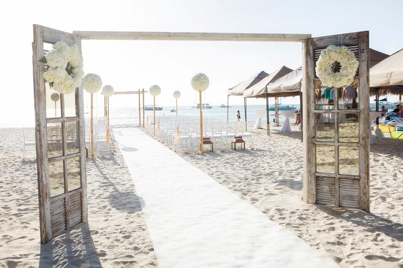 Aruba Destination Wedding | Beach Brides