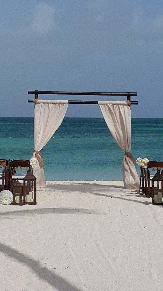 Aruba, aruba wedding, destination wedding, real wedding, wedding story, one happy island, travel, caribbean wedding, wedding planning, wedding photography