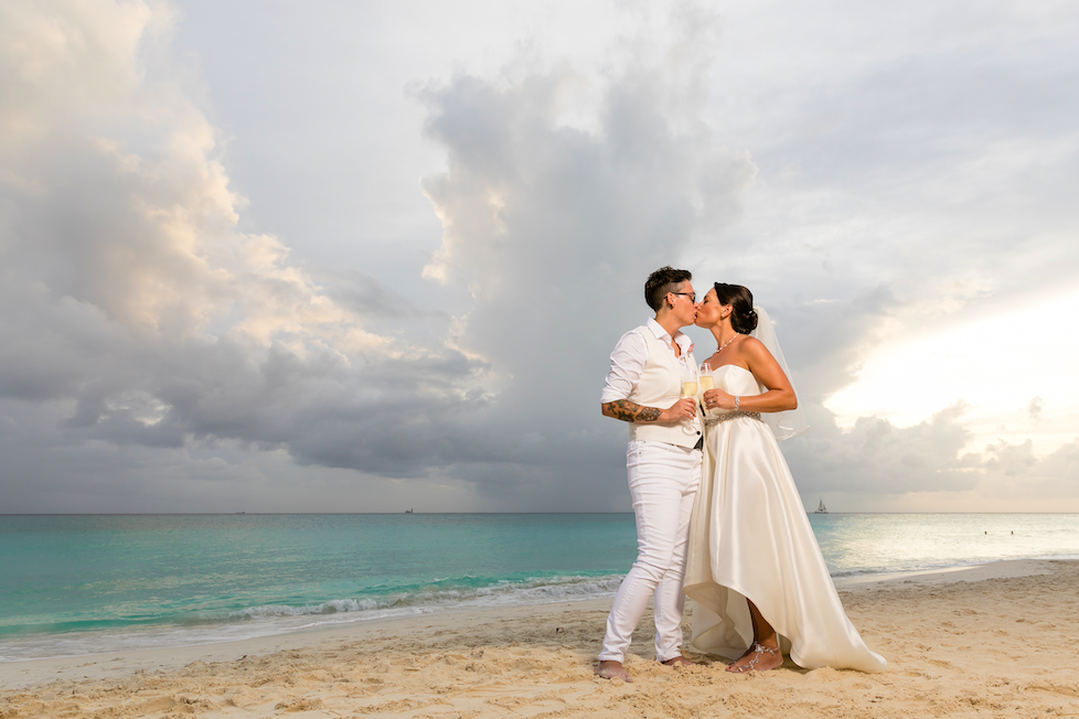 Aruba, aruba wedding, destination wedding, real wedding, wedding story, one happy island, travel, caribbean wedding, wedding planning, wedding photography