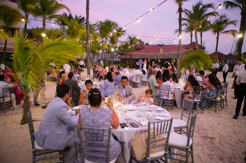 Aruba, aruba wedding, destination wedding, real wedding, wedding story, one happy island, travel, caribbean wedding, wedding planning, wedding photography