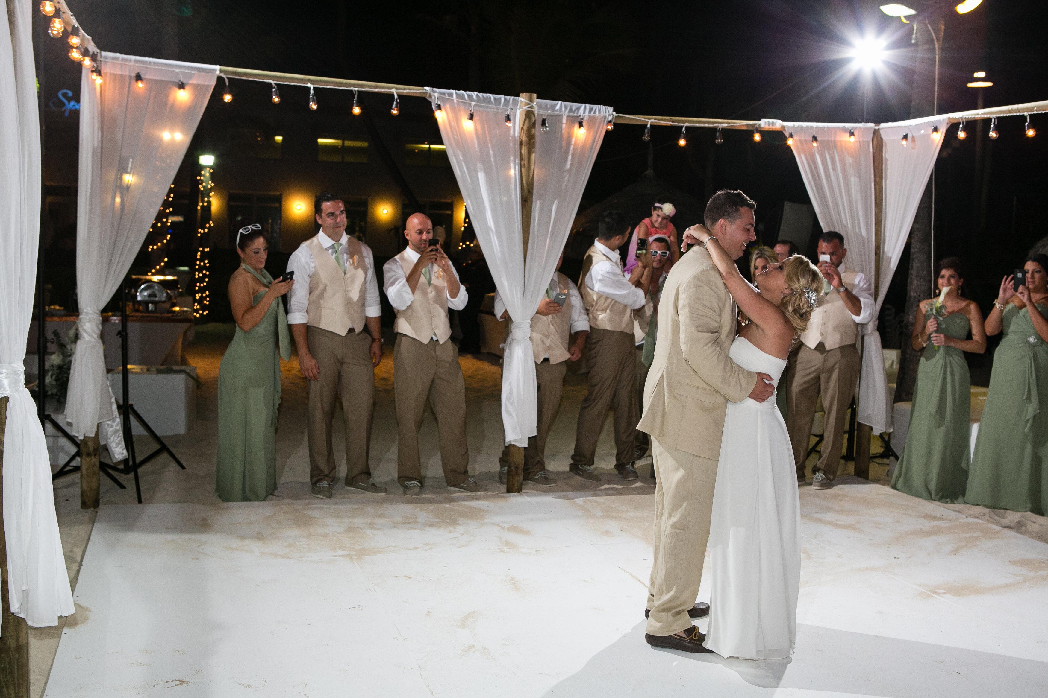 Beach Brides | Aruba Wedding Stephanie and Richard