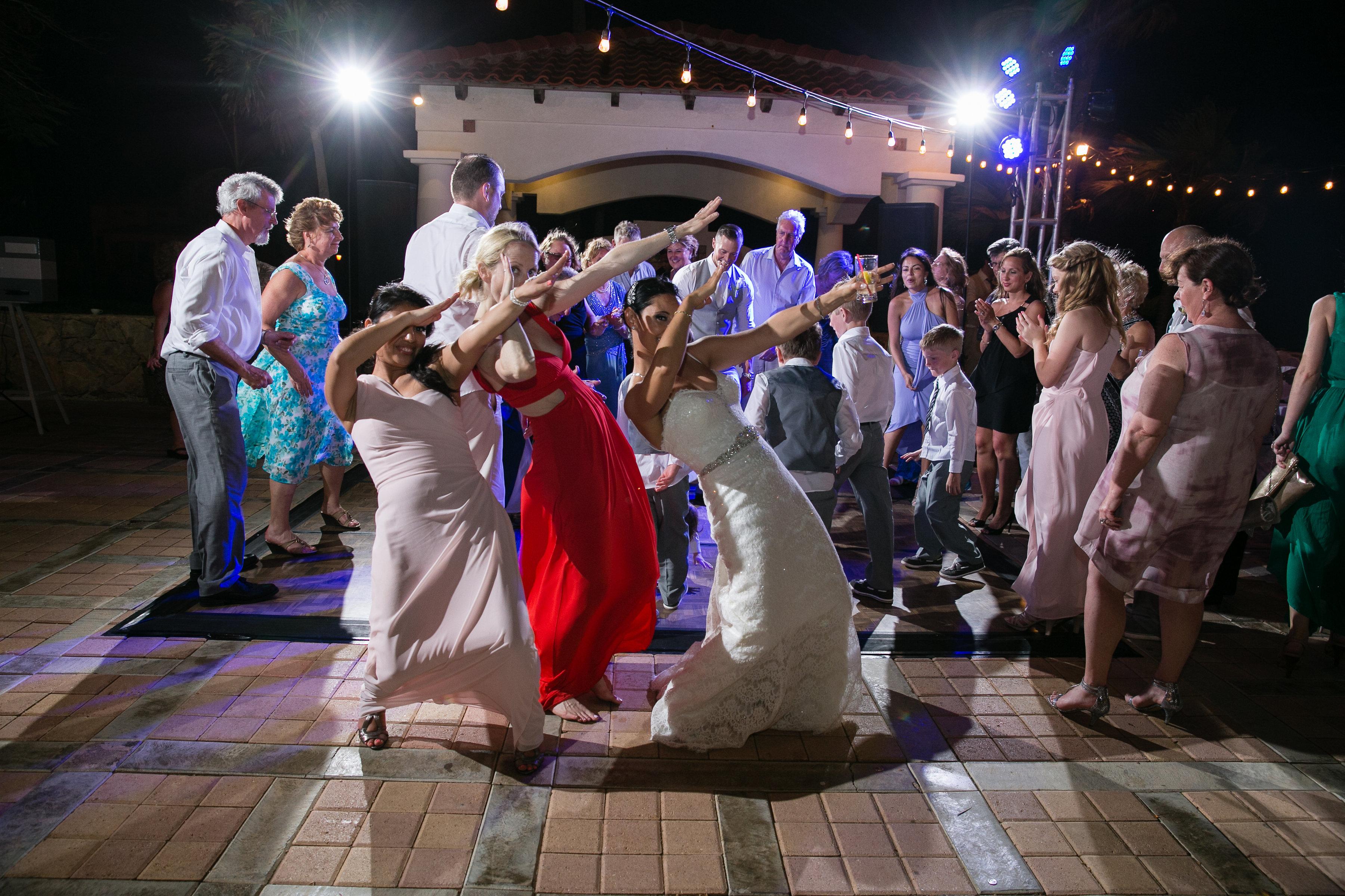 Aruba Wedding | Beach Brides